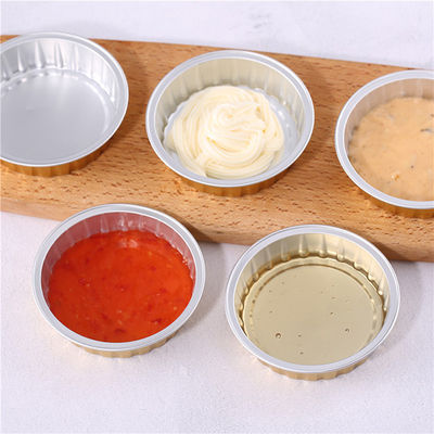 Las capas multi grabadas en relieve cortaron las tapas de la taza con tintas del yogur de los PP picosegundo PE de las tapas